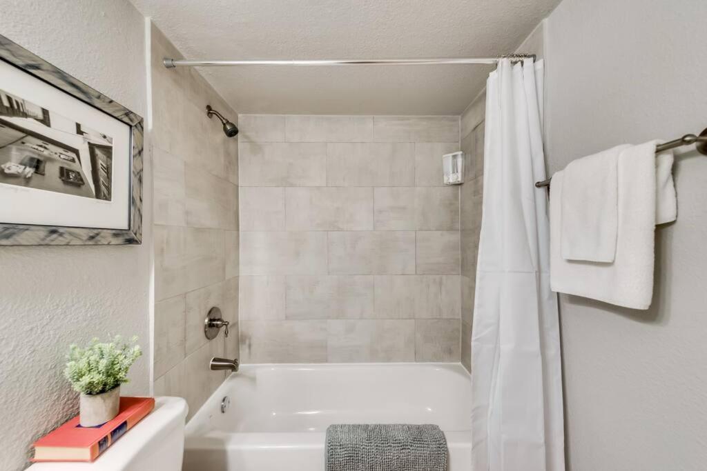 The Classic • Near Knox Henderson Dallas Exterior photo